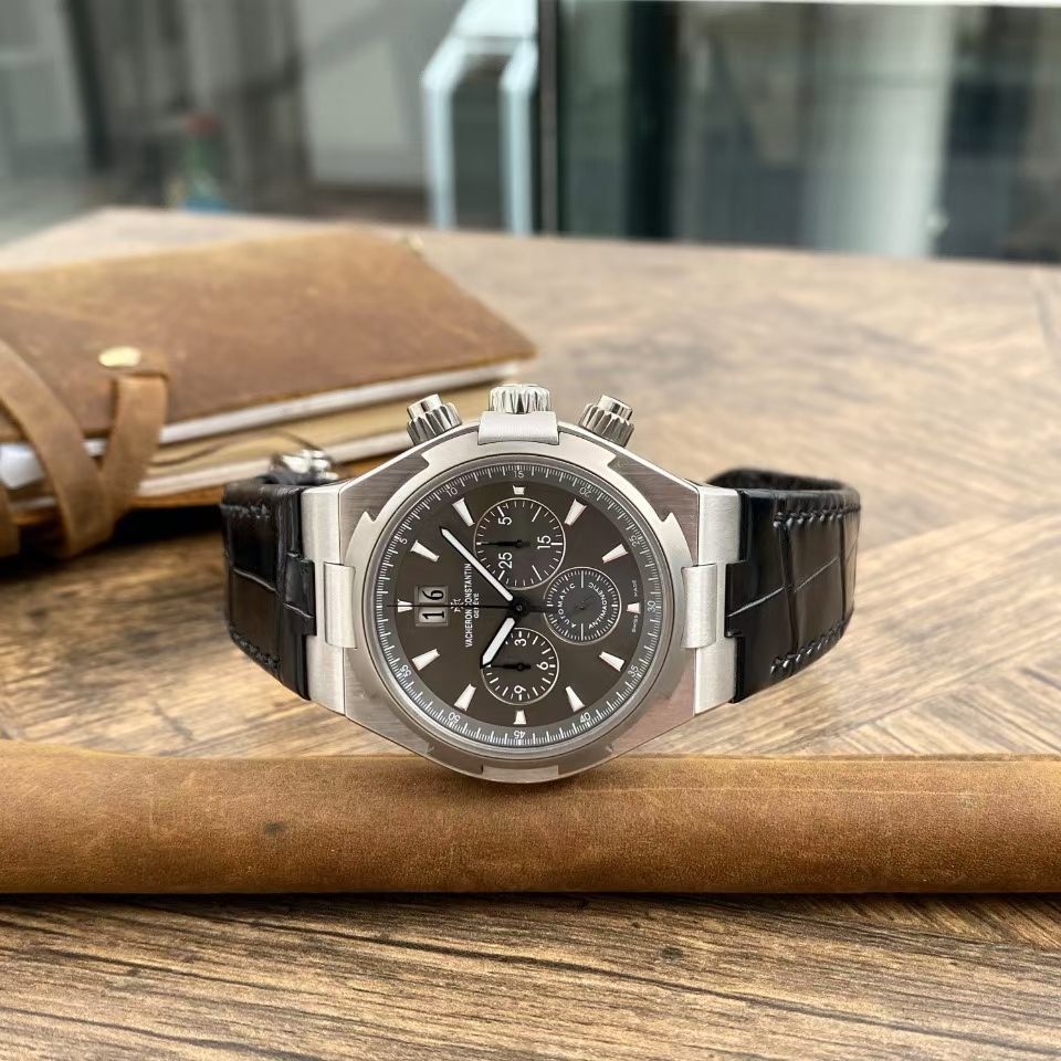 Overseas 49150 “Engine”, Stainless Steel And Titanium